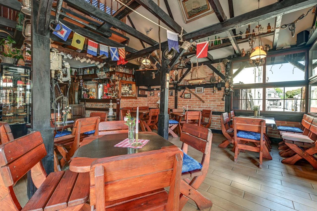 Villa & Restaurant Admiral Nelson Хель Экстерьер фото