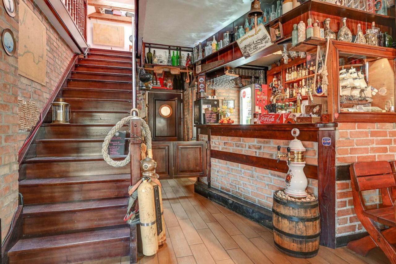 Villa & Restaurant Admiral Nelson Хель Экстерьер фото