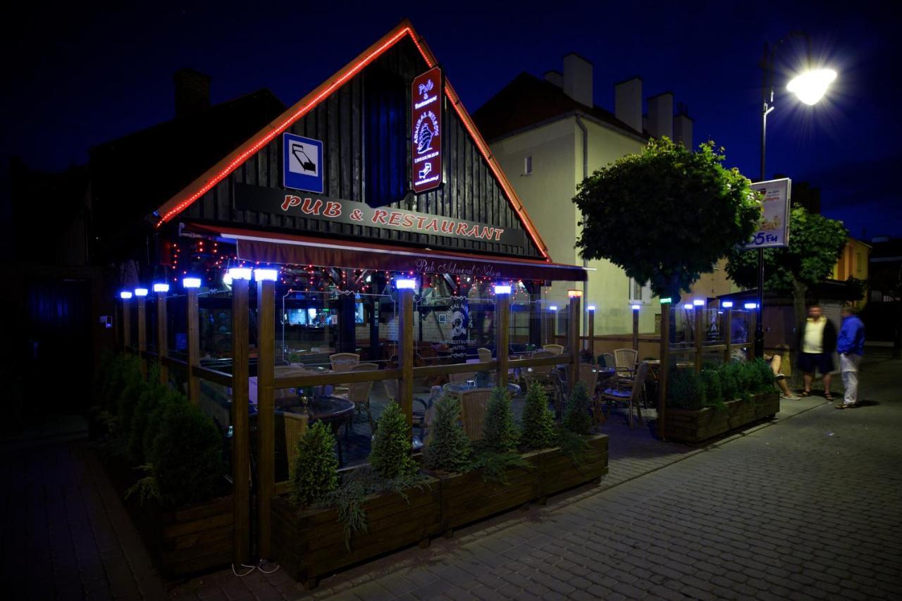 Villa & Restaurant Admiral Nelson Хель Экстерьер фото